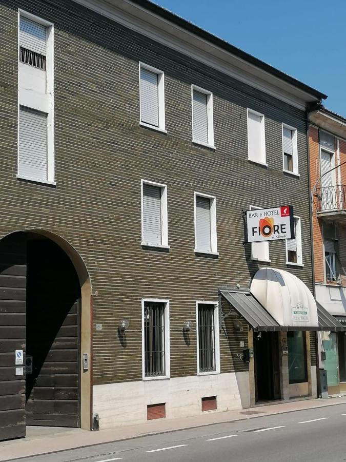 Hotel Fiore & Fiocchi Podenzano Exterior foto